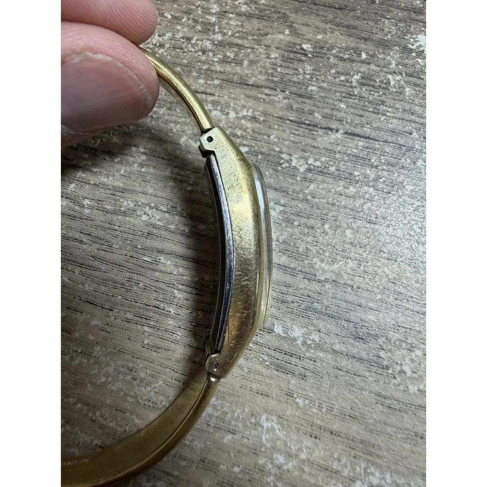 Vintage 80s Seiko Smokey Dial Dainty Gold Tone Cylinder Wind-Up Ladies